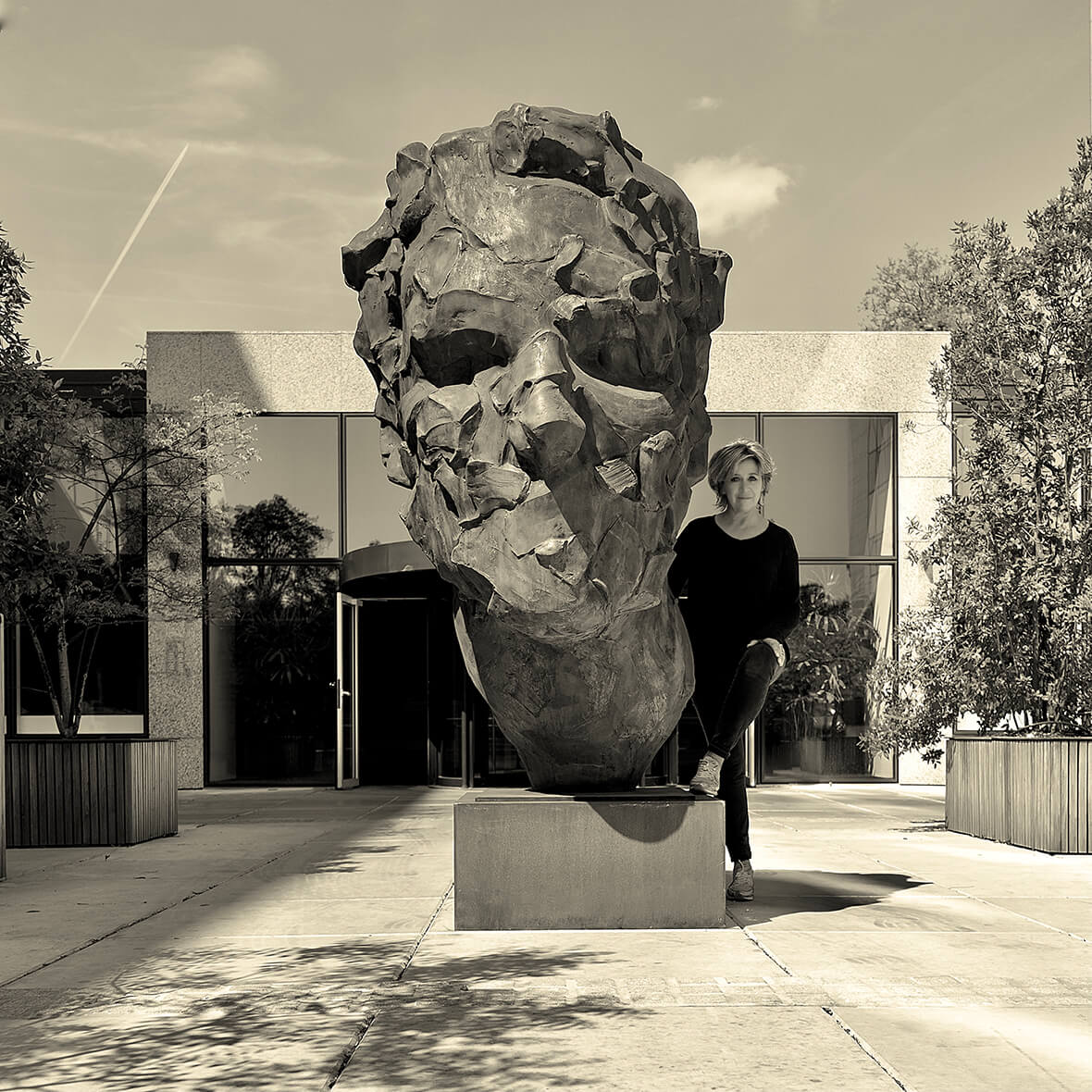 03-catherine thiry EPICENE 250 cm monumental contemporary sculpture artsite Belge belgium