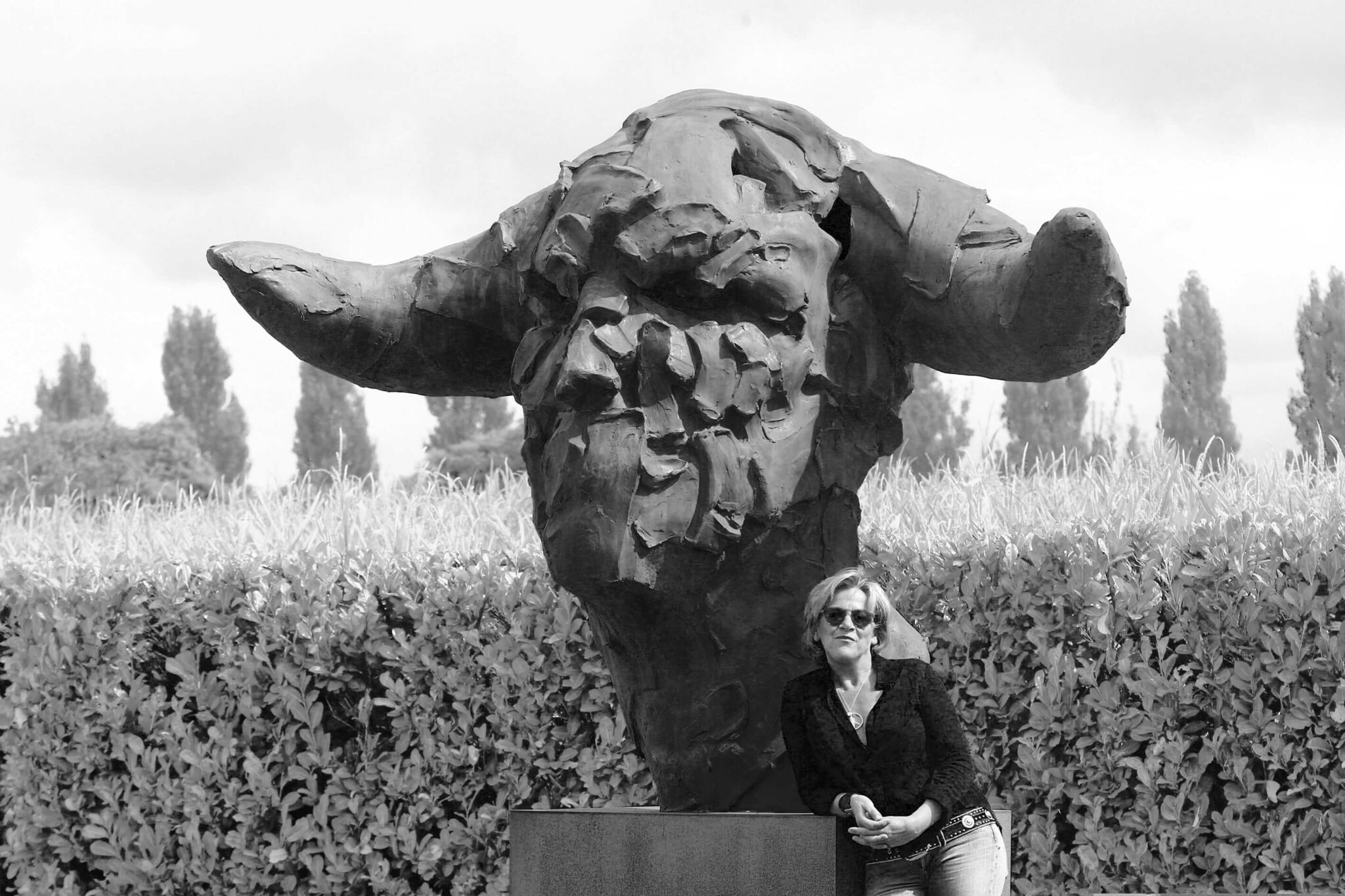 09-catherine thiry morphosis monuental sculpture iron contemporarysculpture art contemporain sculptor belgium